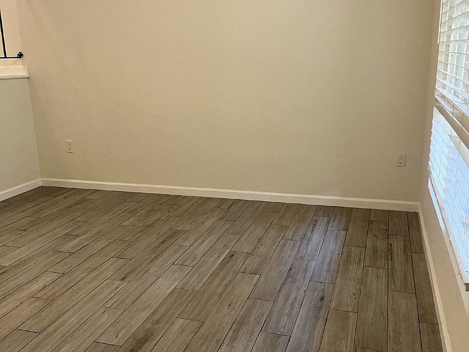 1st image of 2728 Jill Pl