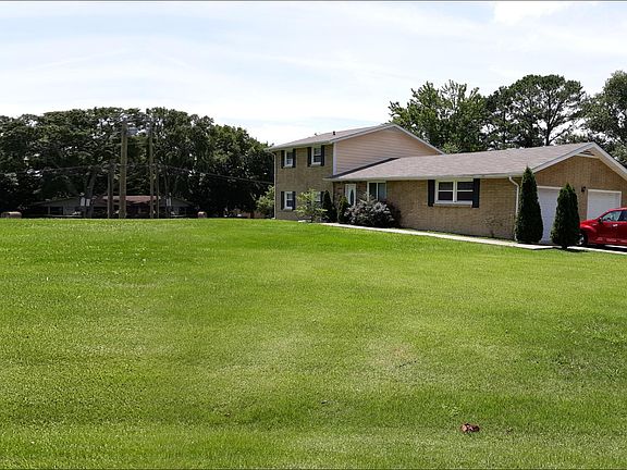 2nd image of 107 Hutchinson Dr