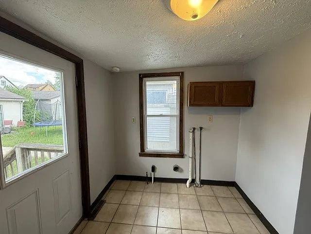 421 N Cedar Ave — Photo 6