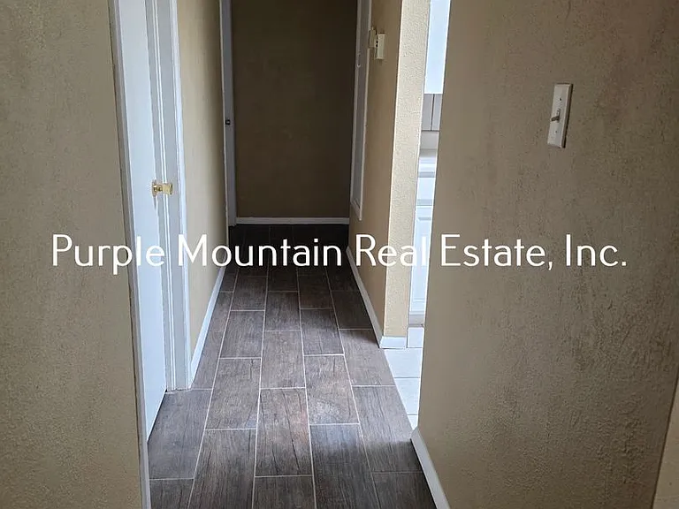 1429 Walden Dr — Photo 5