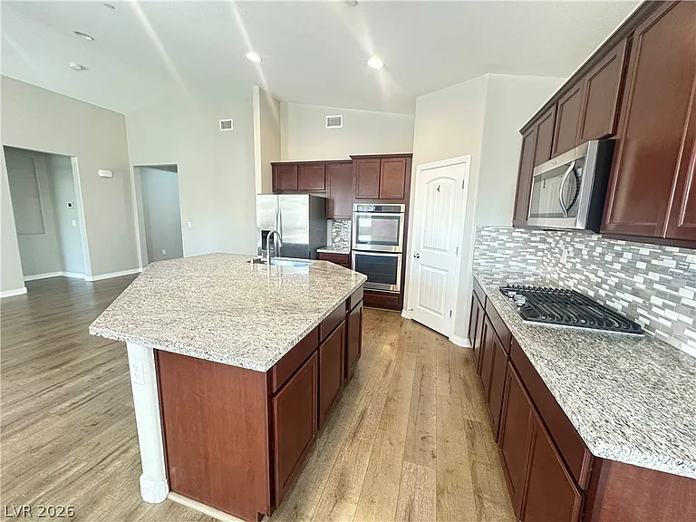2618 Cooper Gallery St — Photo 17