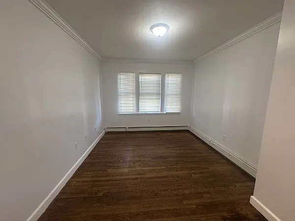 435 Walnut Ave #4 — Photo 4