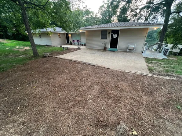 227 Easy St, Wetumpka, AL 36092