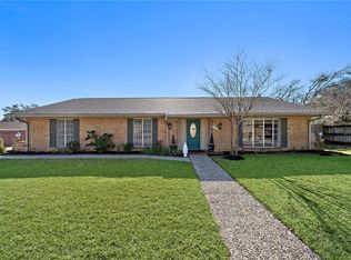 1203 Delma Dr, Bryan, TX 77802