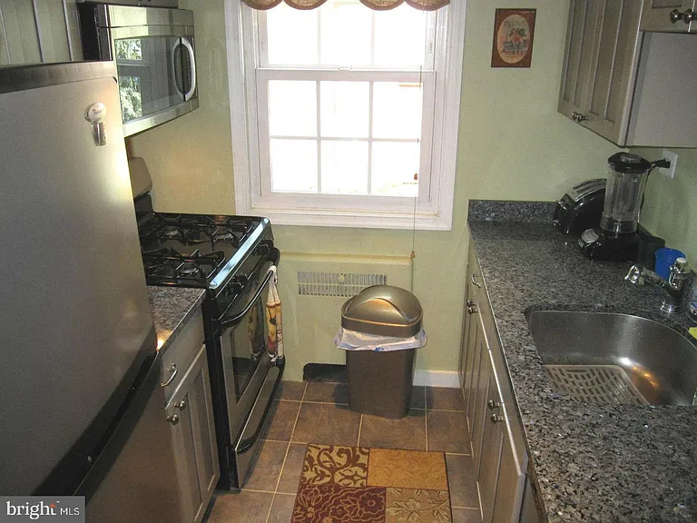 4374 N Pershing Dr #43744 — Photo 4