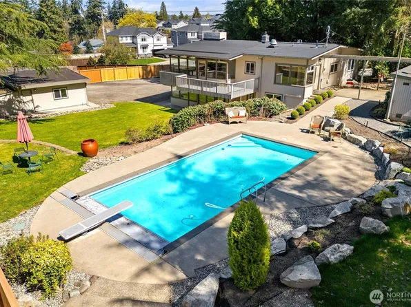 8726 Fruitland Avenue E, Puyallup, WA 98371