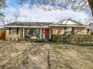 9616 Vinewood Dr, Dallas, TX 75228