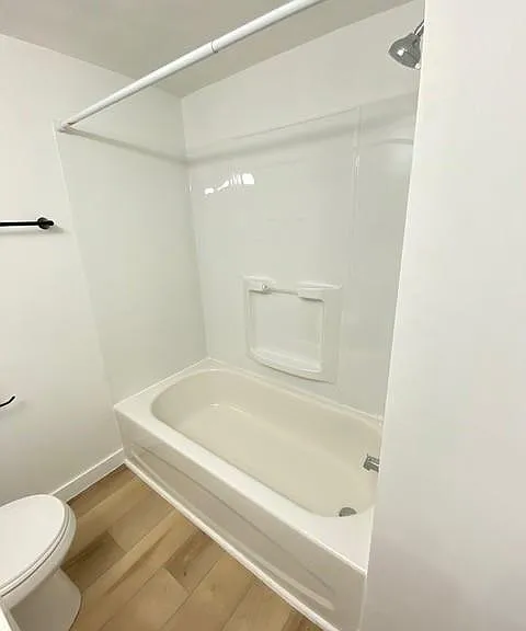 93 Birchmount Dr — Photo 18