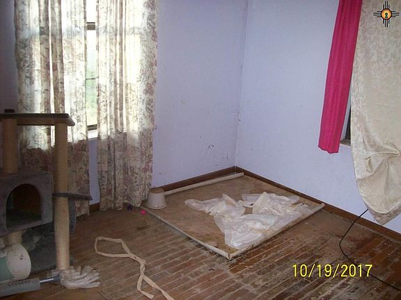 5th image of 1525 S Avenue B