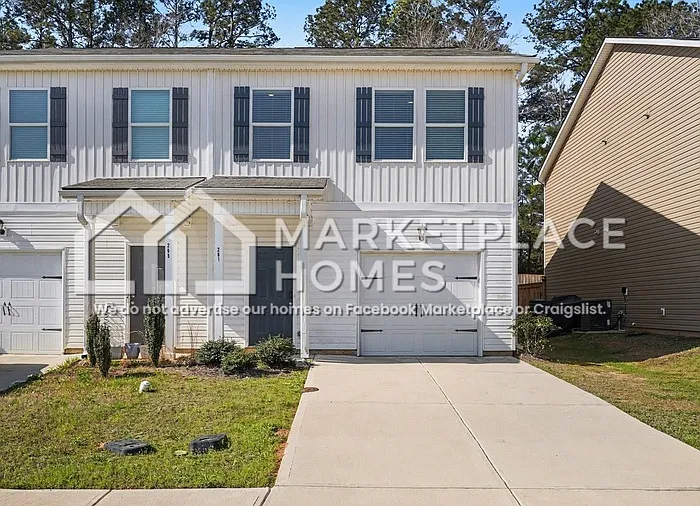 261 Oakwood Dr NW — Photo 2