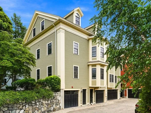 426 Main St Unit 1, Waltham, MA 02452