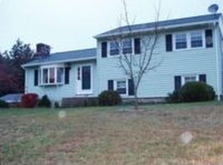 17 Foster Leigh Rd, Niantic, CT 06357