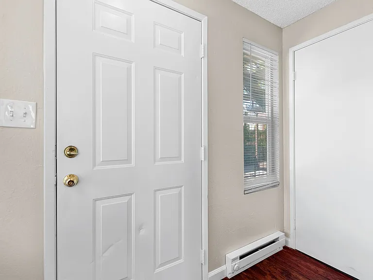 720 Lander Street — Photo 15