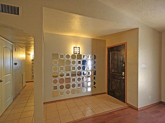 3rd image of 2903 Kingfisher Dr