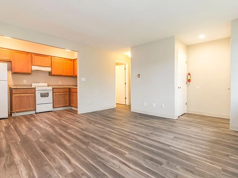 Perry Park Apartments — Photo 1