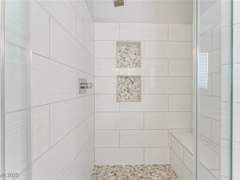 2267 Alanhurst Dr — Photo 30