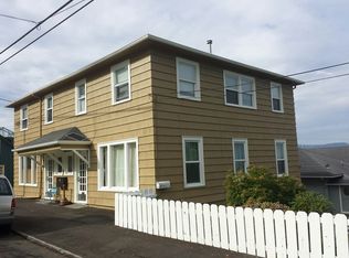 224 Bond St, Astoria, OR 97103