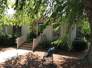 4717-4717B Saint Andrews Dr N, Wilson, NC 27896