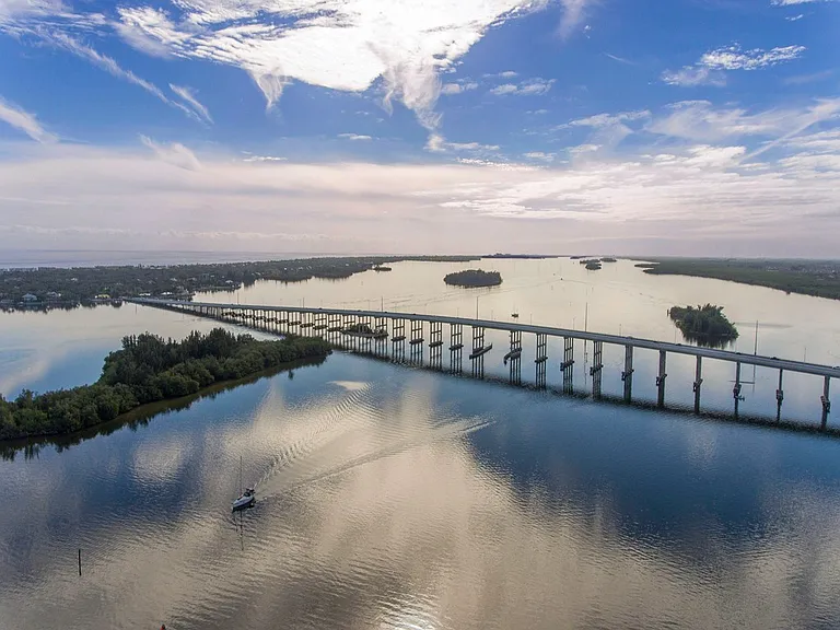 1860 Robalo Dr #203A — Photo 36