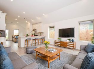 13724 Lantana Breeze Dr, La Marque, TX 77568