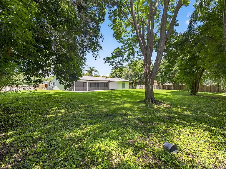 280 Sulky Way — Photo 39