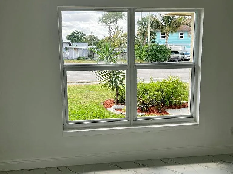 2747 Summit Blvd — Photo 4