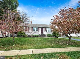 88 4th Ave, Hamilton, NJ 08619