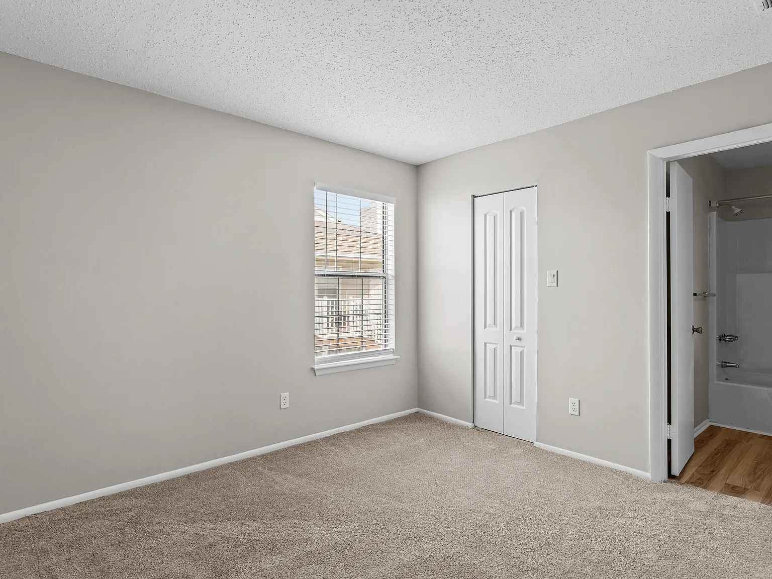 503 Peak Court - 1 — Photo 2
