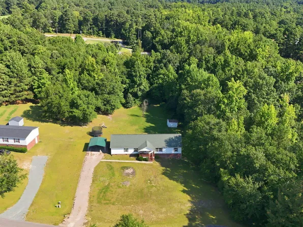 117 Plant Bed Ln, Sanford, NC 27332