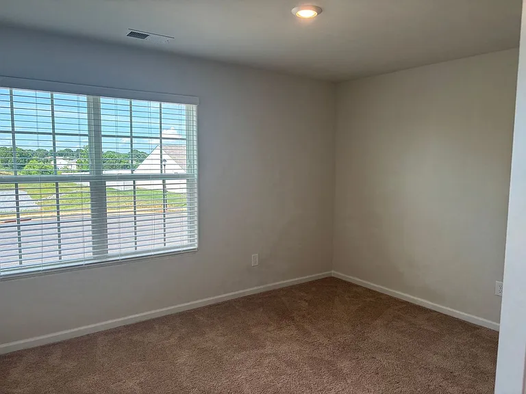 329 Aniston Ln — Photo 19