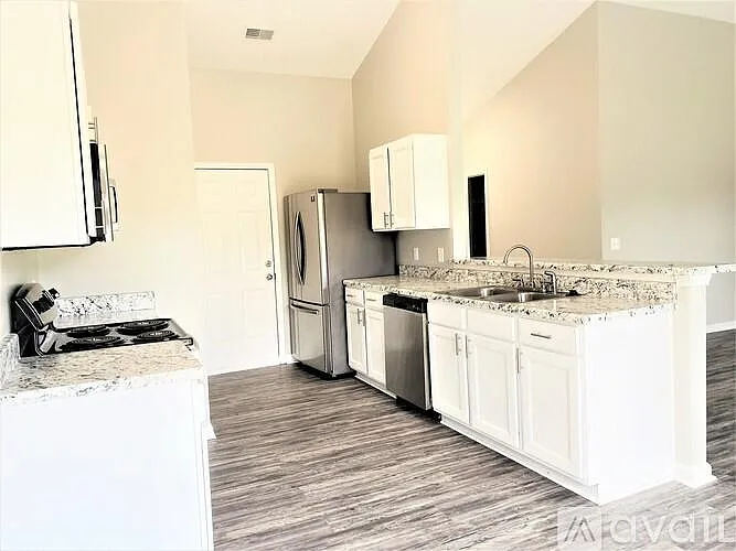 17 Cottingham Way — Photo 8