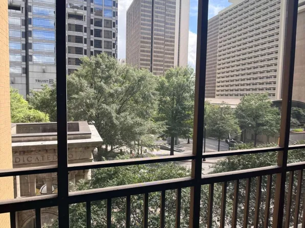 300 Peachtree St NE APT 4F, Atlanta, GA 30308