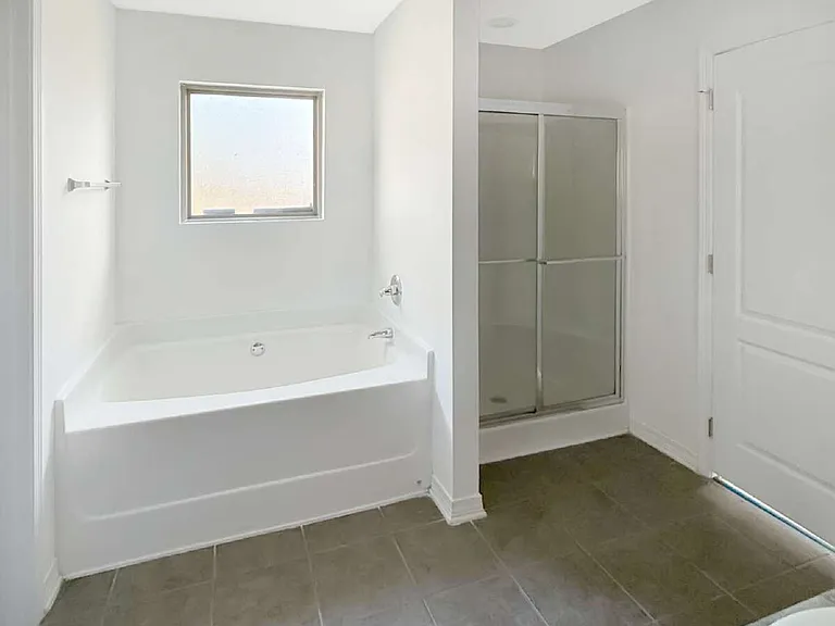 8657 El Paseo St — Photo 7