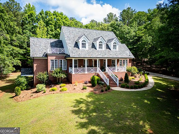 2nd image of 1040 Thornwell Ct