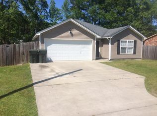 437 Robin Dr, Goose Creek, SC 29445