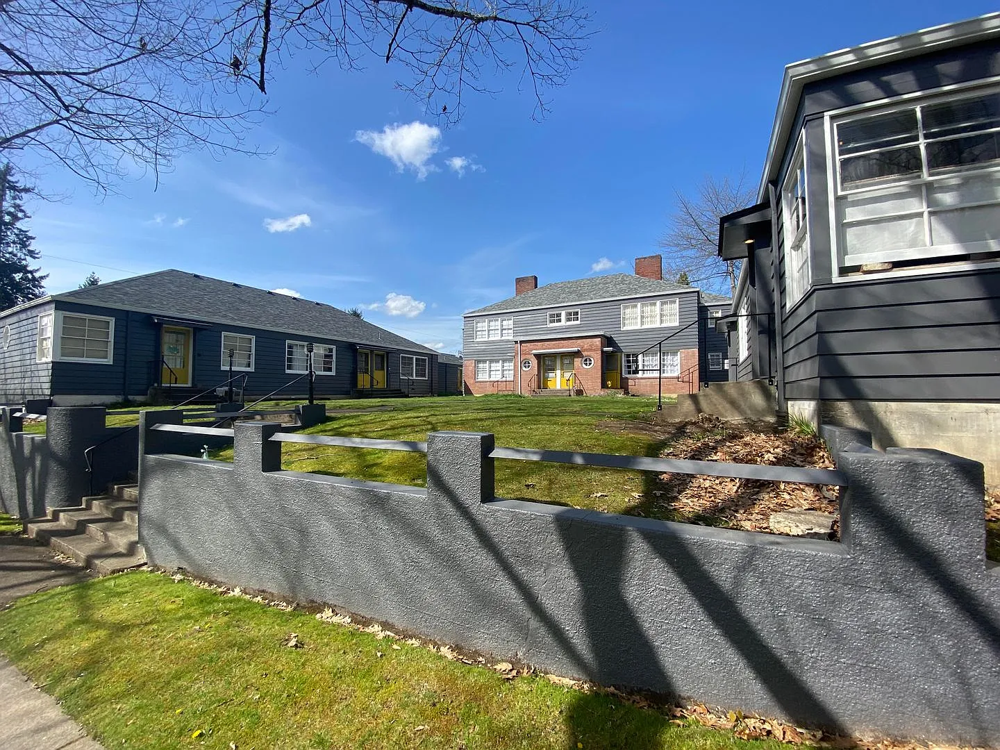 We have the wonderful 2bed/1bath you've been waiting for! — Photo 2