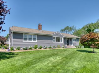 35 Ridge Dr, Sag Harbor, NY 11963