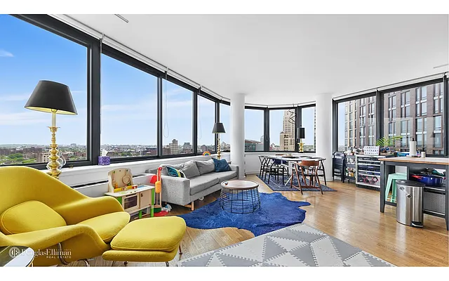 Rented by Douglas Elliman | media 36