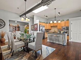 612 Central St APT 503, Kansas City, MO 64105