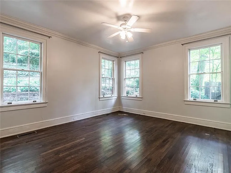 1681 E Clifton Rd NE — Photo 32