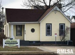 913 S 9th St, Springfield, IL 62703