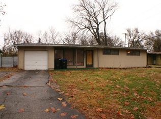 3270 SW Tara Ave, Topeka, KS 66611