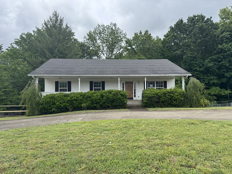 1st image of 762 Acorn Dr