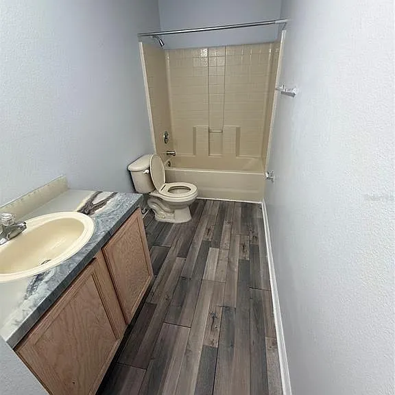 707 Battery Pointe Dr — Photo 17