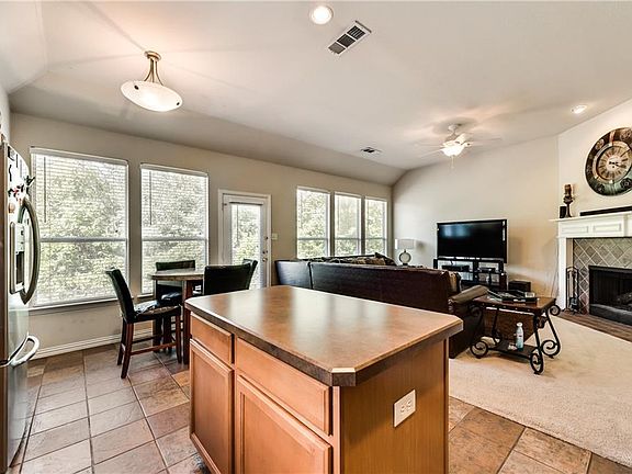 5th image of 4913 Kingfisher Ln
