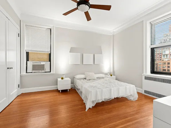 590 West End Avenue image 4 of 12