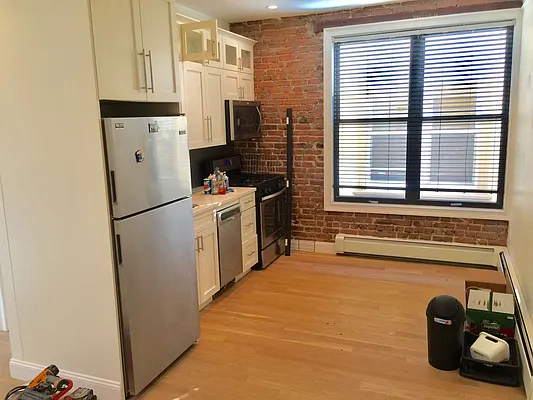 Rented by Sterling Realty Solution Inc | media 3