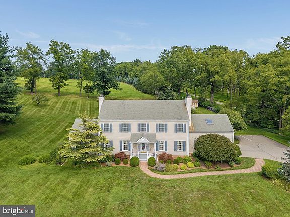 3rd image of 219 Sandy Ridge Mount Airy Rd