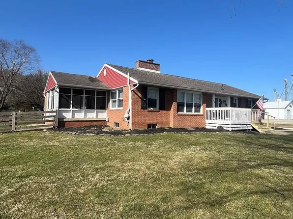 136 Wally Rd, Loudonville, OH 44842