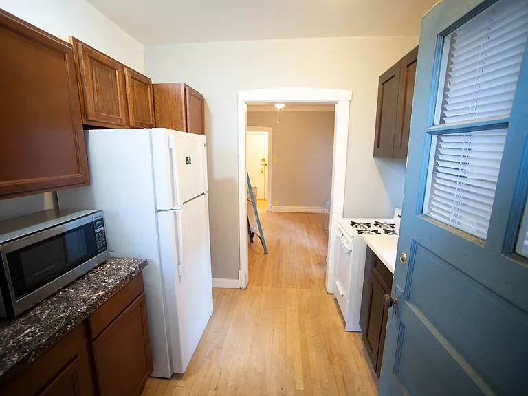 2904 N Seminary Ave #2 — Photo 15